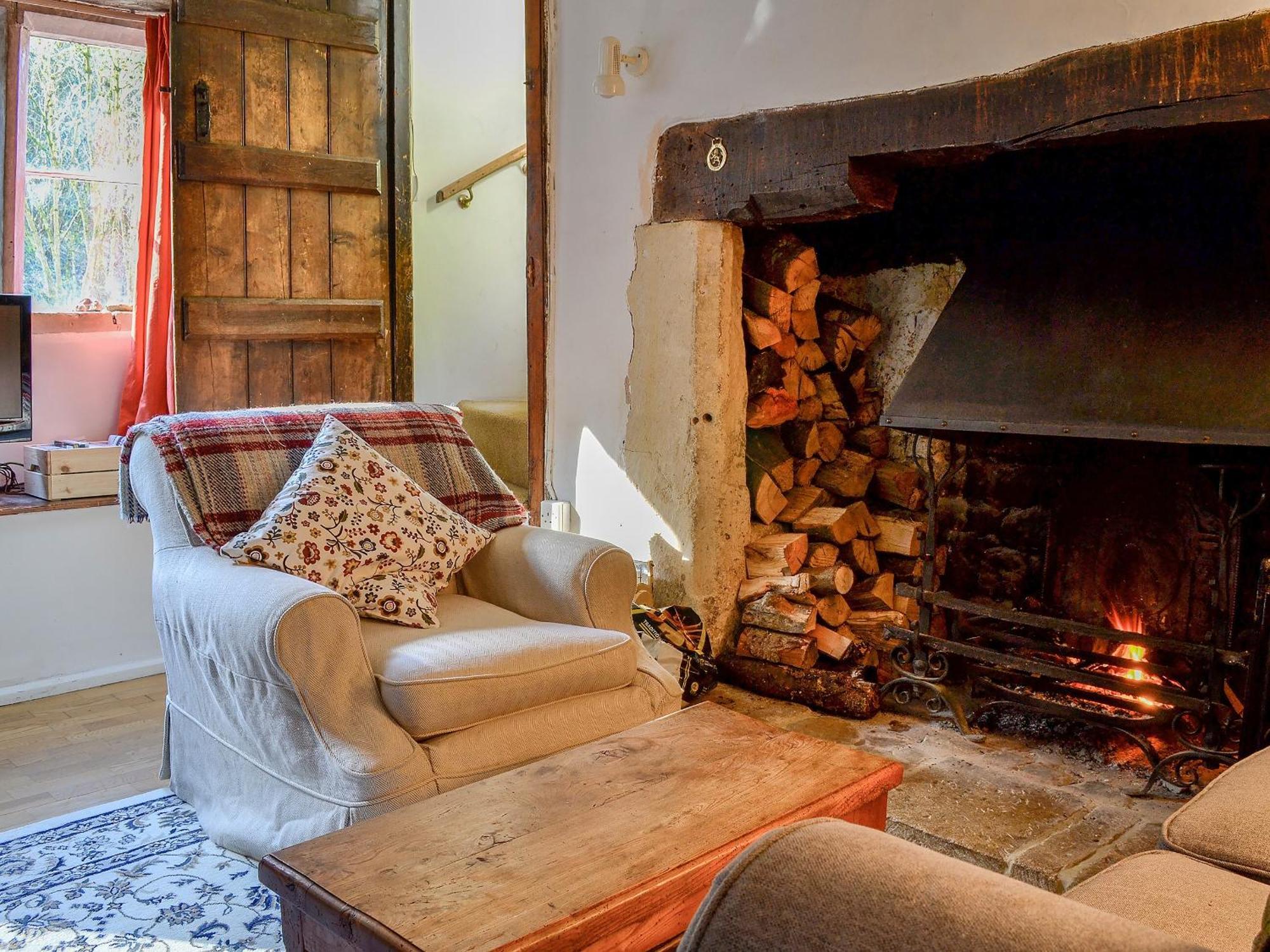 Driftcombe Farmhouse Bisley  Экстерьер фото